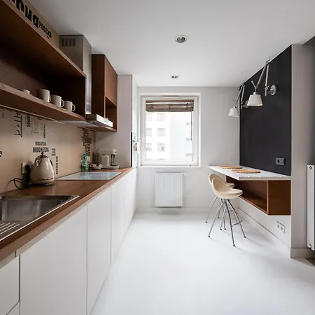 Wola Homely & Chic *