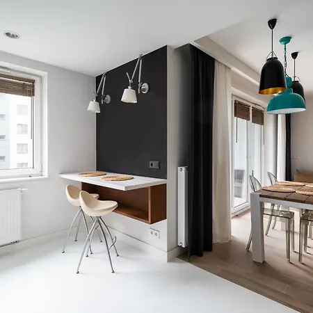 Wola Homely & Chic *